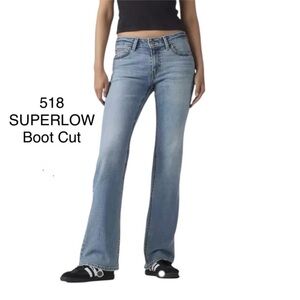 Levi's 518 Super low boot cut jeans Light sand wash thighs & butt Y2K Sz Jr 9